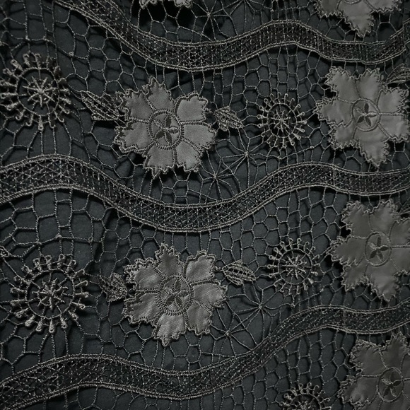 Rw&co dressy top - Picture 3 of 4